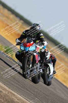 media/May-22-2023-Fastrack Riders (Mon) [[ae7626d9d8]]/Level 1/945am (Sweeper)/